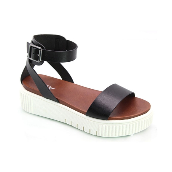 Black Lunna Sandals - Picture 2 of 5